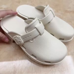 รองเท้าหัวโต สวมใส่สบาย รองเท้าพื้นนิ่มพื้นหนาป้องกันการลื่น รองเท้าเสริมส้น #sy176