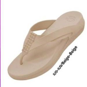 Monobo รองเท้าแตะหูหนีบยี่ห้อ Monobo โมโนโบ MONIGA 6.8 (5-8)