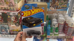 Mô Hình Xe Hot Wheels Hako Type D (Compact Kings 1/10) - Màu Đen Cổ Điển JDM (1:64)