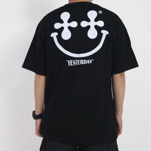 Yesterday – Kaos Pria Distro Premium 24s Tshirt Cowok Keren Hitam Clover