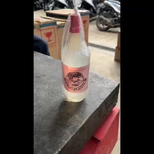 Air Accu Zuur Keras Botol Kecil Cairan Aki Zur Tutup Merah