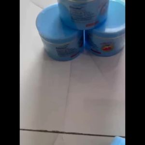Kem massage mặt và body trái cây vitamin Aroma Fruit Vita Massage Cream EN245 chống lão hoá da 480g