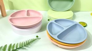 แผ่นซิลิโคน เกรดอาหาร กันลื่น สําหรับให้อาหารเด็กทารก