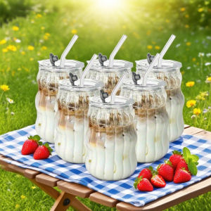 2/4pcs Ribbed Glass Cups with Straw and Lid Wave Shape Design Glassware 18oz Ripple Drinking Glasses 18oz for Iced Coffee Latte