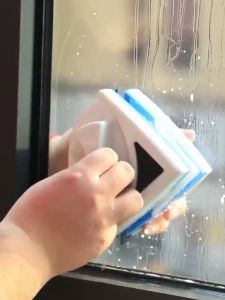 Magnetic Window Cleaner Brush Double Faced Glass Cleaner Glass Cleaner Wiper Window Cleaning Tools Household High-Rise Glass Window Cleaning Tools (Suitable for 3-8 mm single-layer glass)