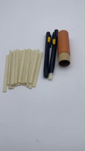 ชอร์คเขียนผ้า เส้นคมชัดไม่ต้องเหลาเนื้อเหนียวไม่หักง่ายใช้งานสะดวกมีปากกา 2ชิ้น ชอร์ค 20 ชิ้น