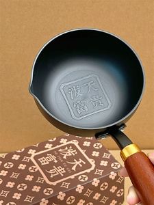 Small Non-Stick Flat Bottomed Oil Heating Pot Egg Fry Pan Breakfast Wok Iron Cooking Utensil for Stove And Induction Cooktop