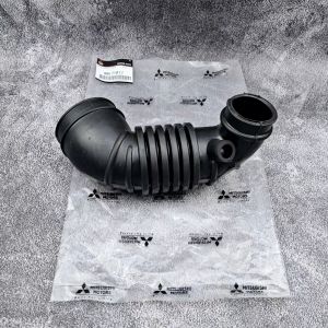 Karet Selang Hawa Udara Mitsubishi L200 Triton Pajero Sport Tahun 2007-2015 MN171012