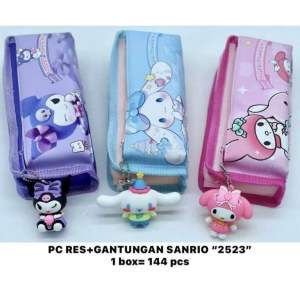 Kotak Pensil Sleting Sanrio 2523 Plus Gantungan Sanrio