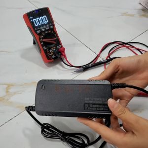 Sạc ắc quy 12V Pin Lithium 3S 3.7V 12.6V 5A tự ngắt khi đầy - LinhKiện789