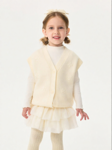 Marc&Janie | 3D Flower Soft Knit Vest