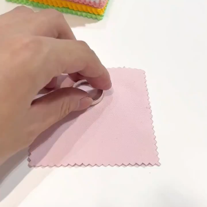 50Pcs Silver Polishing Cloth Jewelry Tarnish Remover Wipe