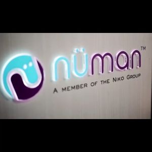 Numan - Kotak Tissue Plastik Persegi Multifungsi