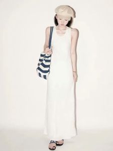 French Simple U-neck Sleeveless Dress Womens 2024 Summer New High-grade Elegant Slimming Vest Dress