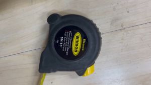 Meteran karet Autostop merk winson Essence 5 Meter / Meteran essen winson