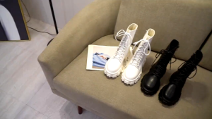 ✨READY STOCK✨Womens Boots Thick Bottom Chunky Heel Motorcycle Style Autumn Winter British Style Short Boots