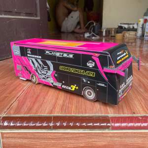 Miniatur Bus Sudiro Tunggal Jaya