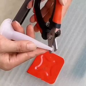 1/2/5 Pcs Tail Clamp Cutter Tails Cutting Tools Tails Cutting Tools for Livestock Animals