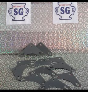 Plat Siku Lubang Atau Penyangga Siku Lubang Ukuran 7 X 7 Cm