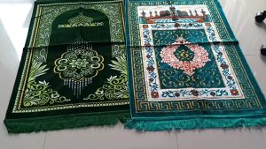 Sajadah Dewasa Klasik Lembut Rumbai Uk.70x110 VM017