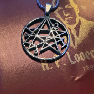 Black Metal Skull Pendant Necklace Cthulhu Role-playing Game Accessories Vintage Titanium Steel Couple Jewelry