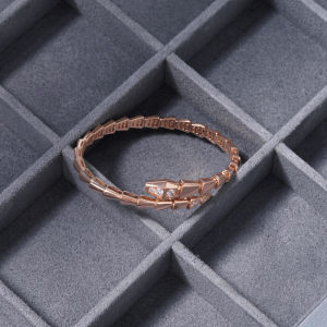 Oirlv Ring Earrings Display Case Bracelet Necklace Storage Case Jewelry Organizer Box X026