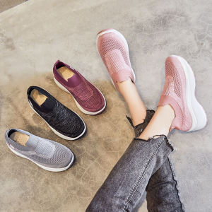 Fashion Classic Korean Thick Sole Slip On Walking Women Shoes Hot Seller Comfortable Running Loafers Low Cut Rubber Shoes For Women