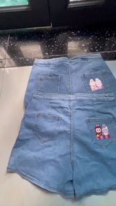 quần đùi jean trơn lật lai lưng cao in labubu túi sau size smlxl