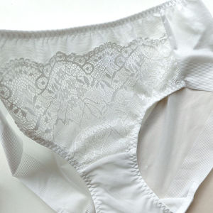 เซ็กซี่ เอวกลาง ผู้หญิง ลูกไม้ กางเกงใน ผ้าพันไม่มีรอยต่อ สะโพก ชุดชั้นใน ส่งออกเกาหลี Original กางเกงสามเหลี่ยมเดี่ยวหัว นุ่ม ผ้า