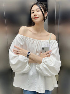 Elegant White Off-Shoulder Shirt Womens Fashion Summer Fairy Atmosphere Seven-Quarter Sleeve Sunscreen Shoulder Exposure Top