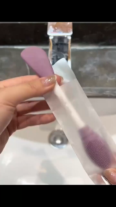 Double Head Silicone Mask Brush Cleansing Brush Mud Film Adjusting Stick Facial Massage Brush