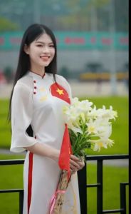 Áo dài cách tân nữ cao cấp họa tiết hiện đại mặc các dịp lễ tết truyền thống