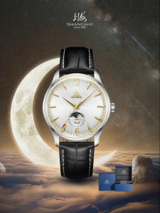 Shanghai | Vintage Retro Moon Phase Red Seconds Hand Mechanical Watch