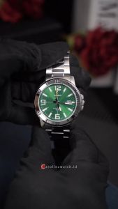 Jam Tangan Pria Casio Sporty MTP-VD01D-3B Green Dial Silver Stainless Steel Band