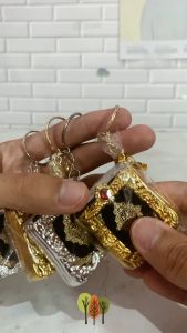 Gantungan Kunci Bentuk ALQURAN Mini Warna Emas dan Perak GK-1167 Aksesoris Tas Kotak Pensil Souvenir Kado