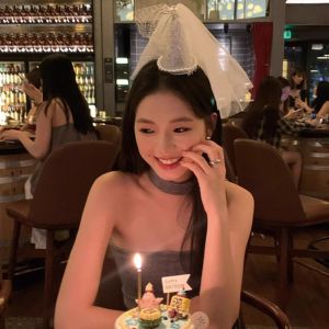 Adorable Princess Birthday Party Photo Prop Mesh Pearl Grid Headscarf Hair Clip Womens Fashion Accessories Hairband