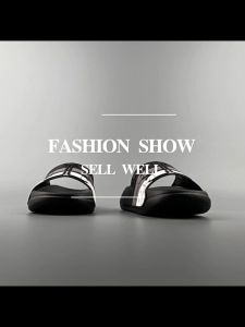 Mini Yoko Sandal Slide Slop Pria: Nyaman & Empuk untuk Aktivitas Sehari-hari