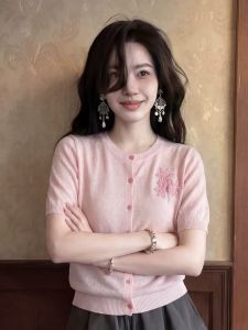 HUOLISI | Design Aesthetic Beautiful Pink Floral Lace Knit T-shirt
