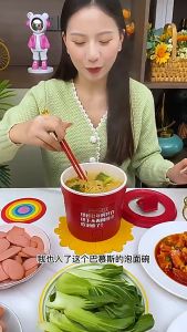 [THANH LÝ]Nồi lẩu mini loại lớn 1.8l hot trend nồi cơm điện mini nồi nấu đa năng nấu cháo nồi lẩu mì tôm nấu lẩu tiện lợi có lớp chống dính