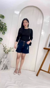 Sakura Glory - CELANA HOTPANTS JEANS 4 KANCING DENIM PREMIUM UKURAN EU 27-30 / BAWAHAN / WANITA / DEWASA / DISTRO / IMPORT / HIGHWAIST / COD / DISKON / GRATIS ONGKIR / MURAH