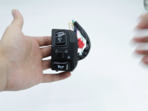 LC135 V1-V7 Handle Switch Left On Off Double Signal Hand Suis Kiri Lagenda Ego S Solariz SRL 110 Z+RELAY YAMAHA