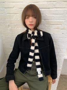 Zhang Baowei Black White Narrow Knitted Scarf Womens Versatile Korean Style Long Autumn Winter Neck Warmer Decorative Millennium Trend