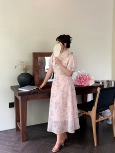 daidai (Ready Stock) XL-5XL Plus Size Pink Cheongsam Qipao CNY Chinese Dress Big Extra 大码加肥胖mm设计感刺绣连衣裙洋气国风旗袍蕾丝中长款女裙