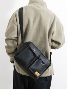 Mens Leather Shoulder Bag Casual Large Capacity Retro Multi-Pocket Crossbody Bag for Young Workers Leisure Fashion Style
