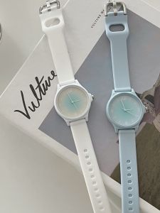 Fresh Style Quartz Watch for Women High Aesthetic Simple Design Suitable for Junior And High School Students New 2024 Model