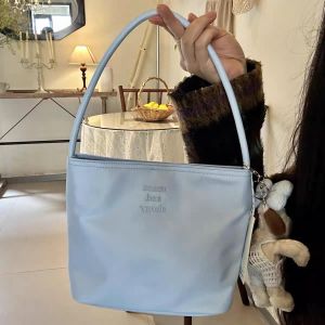 YINZHU Summer New Ladies Casual Nylon Handbag Lightweight Ins Style Bucket Bag Single Shoulder Bag for Daily Matching