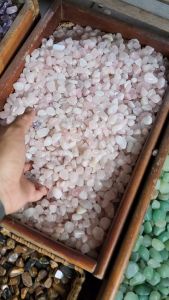 Lọ đá thạch anh vụn hồng - Lọ đá của tình yêu và hạnh phúc