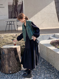 ชุดเดรสสีดำสไตล์ย้อนยุคสำหรับผู้หญิง ชุดเดรสยาวทรงเอแขนยาวคอวี ชุดสองชิ้น ทรงหลวม สไตล์ลำลอง ฤดูใบไม้ผลิและฤดูใบไม้ร่วง