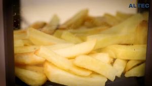 ALTEC หม้อทอดไร้น้ำมัน 2 ลิตร รุ่น Z-PF3": "ALTEC หม้อทอดไร้น้ำมัน 2 ลิตร รุ่น Z-PF3",