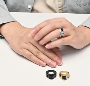 Kemstone Zircon mạ vàng Nhẫn chữ thập nhẫn thép không gỉ cho nam giới của đồ trang sức